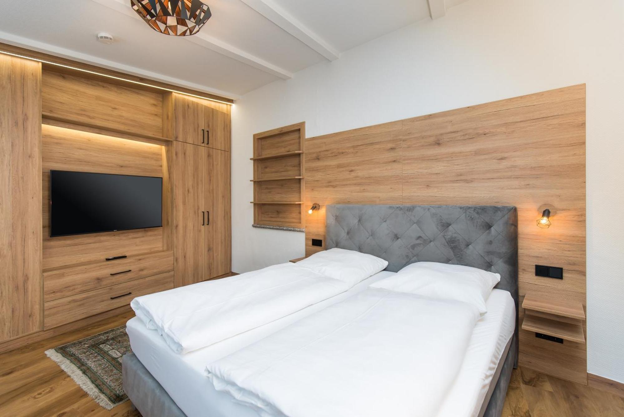 Hotel-Restaurant Heiligenstadter Hof Heiligenstadt in Oberfranken Экстерьер фото